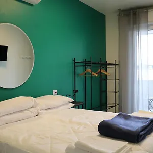Sleep With Balcony - 7 Assago