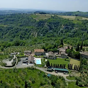 https://fattoria-pogni.it-tuscanyhotel.com